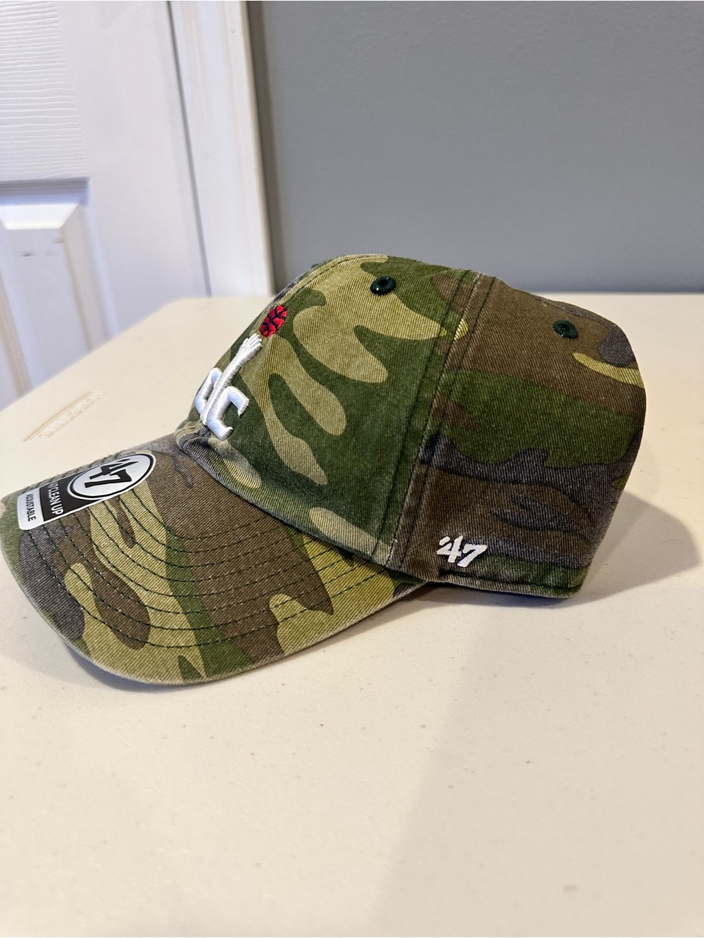 '47 Adult Washington Wizards Camo Clean Up Adjustable Hat - Picture 4 of 9